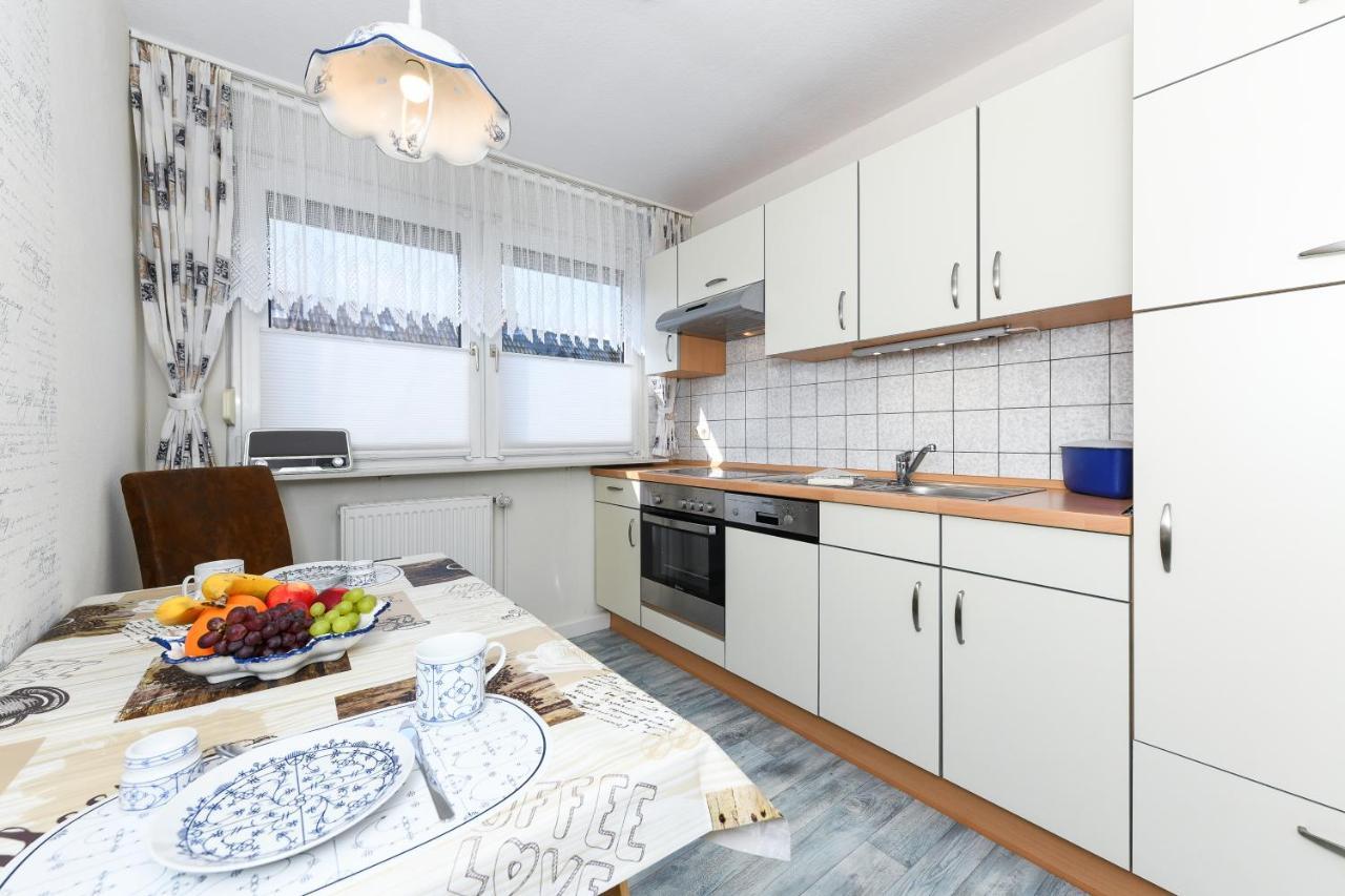 Ferienwohnung Im Haus Weinstock Езенс Екстериор снимка